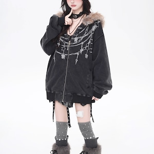 ファーフーディチェーンクロスグラフィックウォッシュドジップアップパーカー(lli_6182)