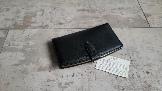 新品　未使用　coach コーチ　長財布　グリーン　プレゼント　メンズ