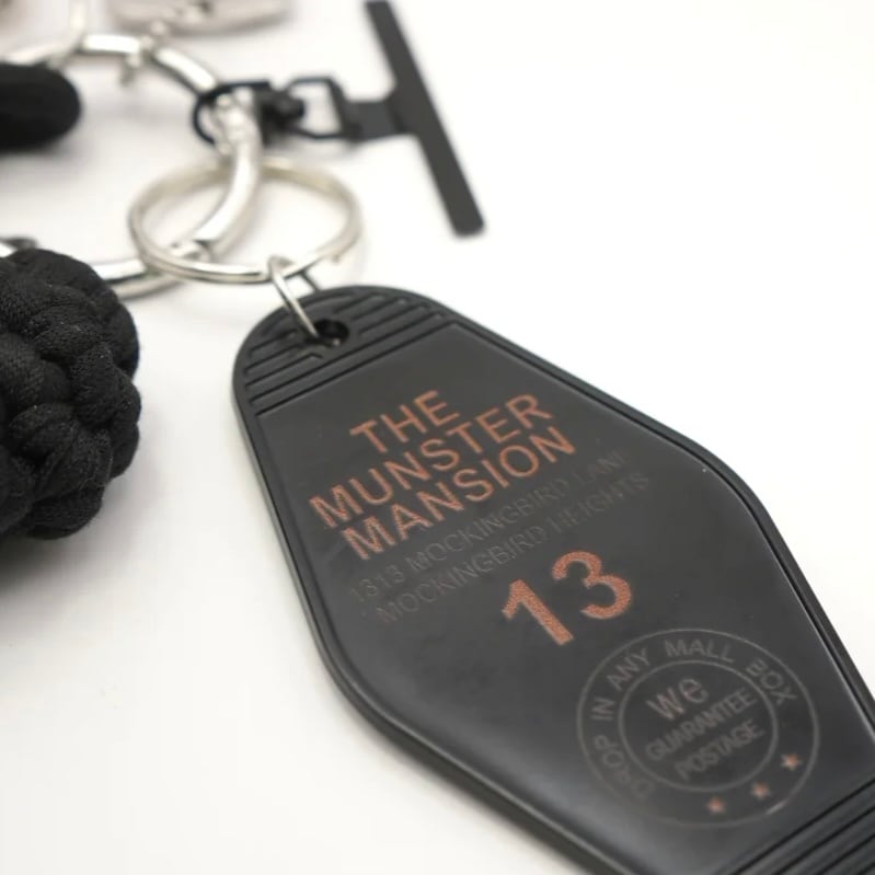 CHIGNON 】Playfulキーホルダー | valance 福井｜レディース