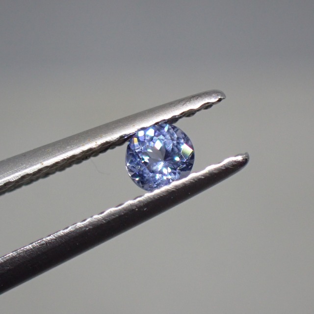 虹針インクルージョン！タンザニア産ブルースピネル0.15ct