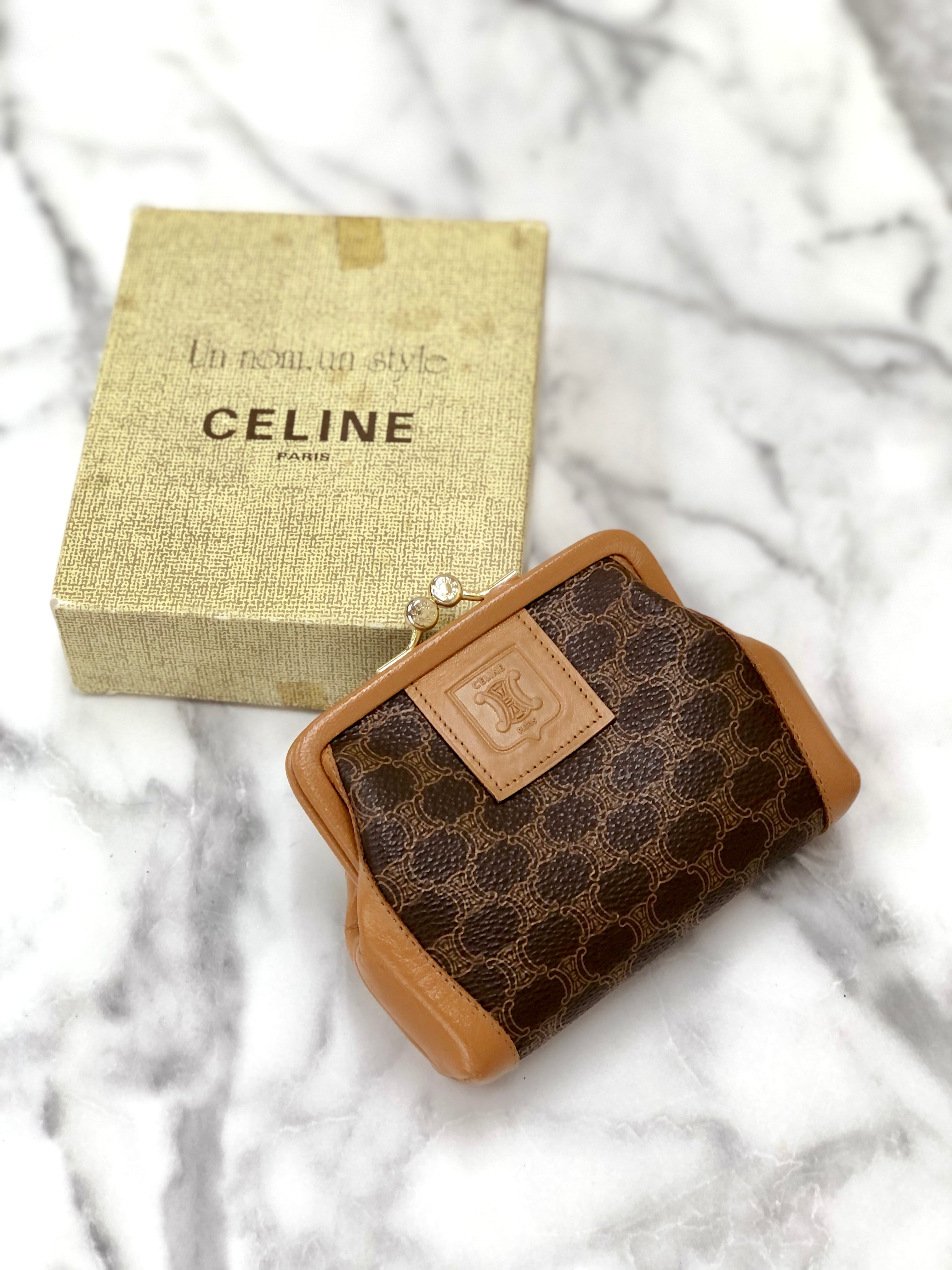 CELINE　セリーヌ　マカダム　ブラゾン型押し　がま口　コインケース　財布　ブラウン　8xjnfd | VintageShop solo  powered by BASE