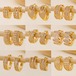 女性用ジルコニア付きゴールドピアス 실속