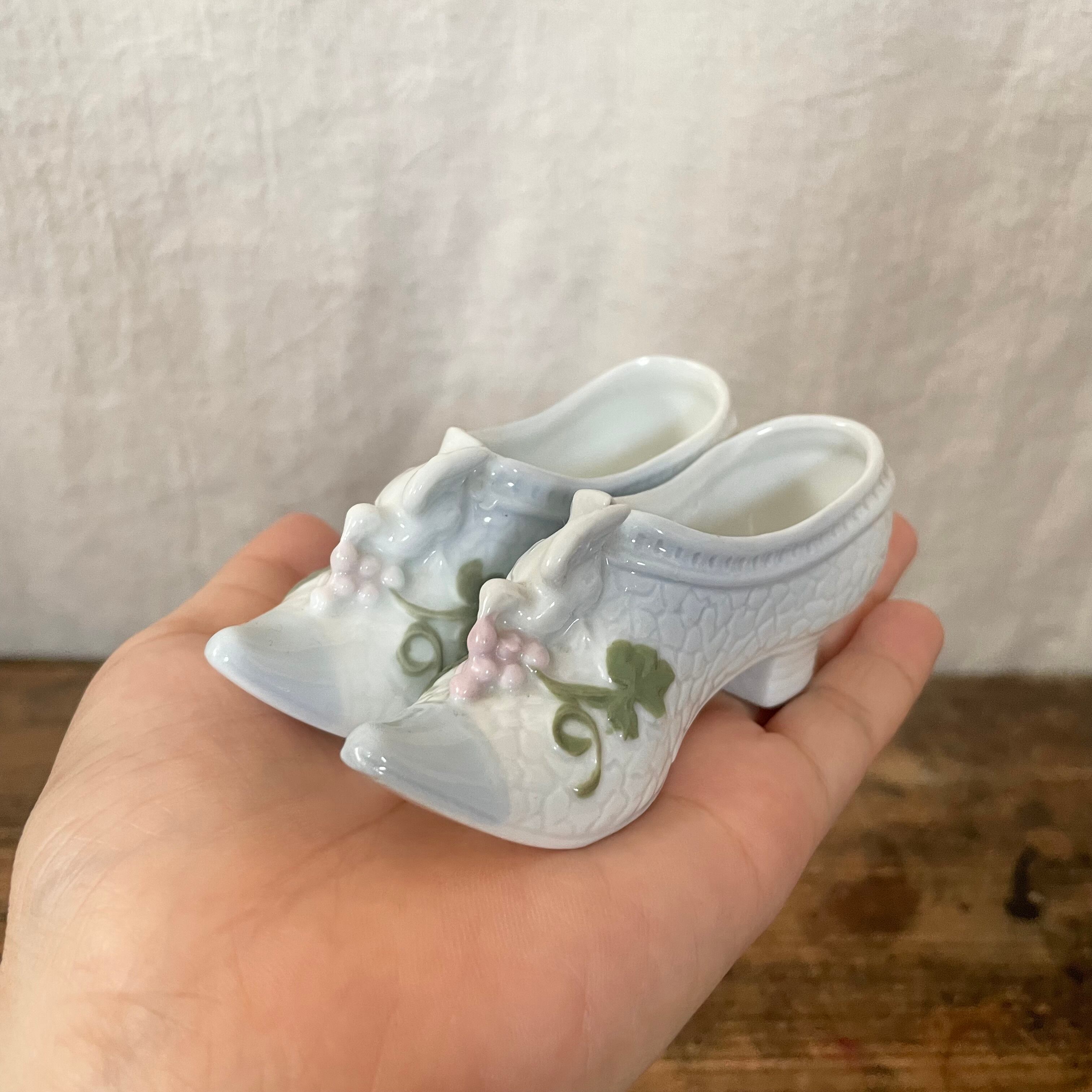 鳥とベリーの靴