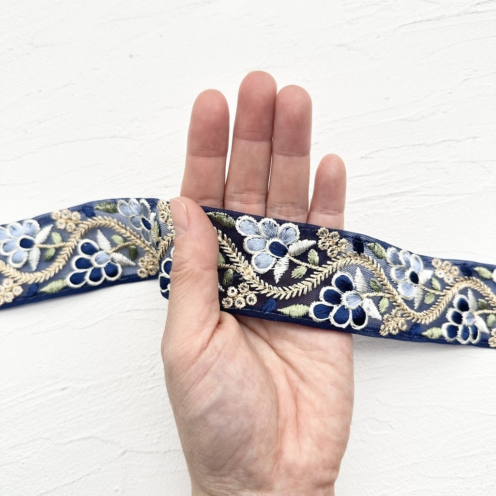 グレープ [ブルー]インド刺繍リボン※2mカット済み有り 2895 | インド