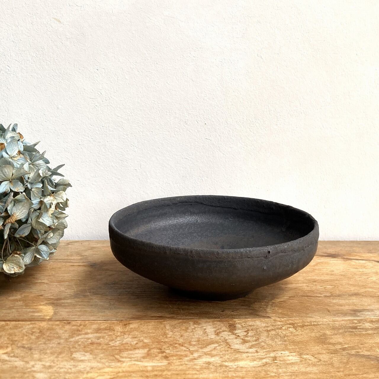 加藤裕章 陶器鉢 植木鉢 鉢 y鉢 中鉢 加藤裕章 Y鉢 植木鉢 新品 未使用 加藤裕章「浅鉢 中 金彩 黒」