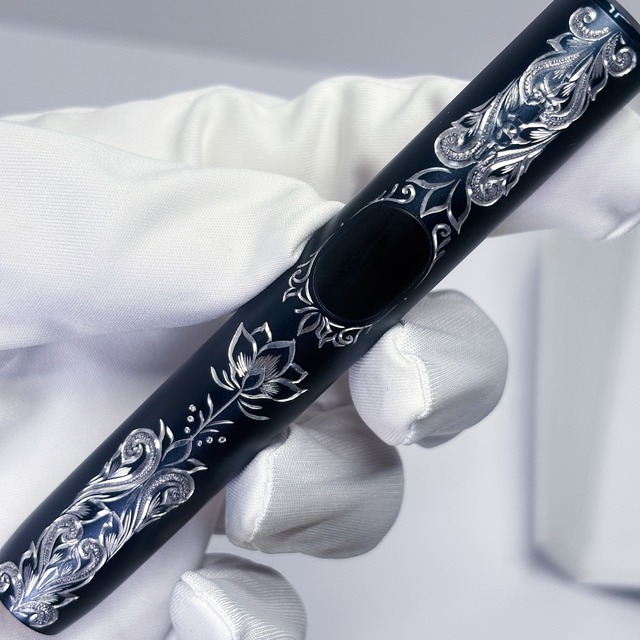 Designed IQOS Stick -LOTUS-