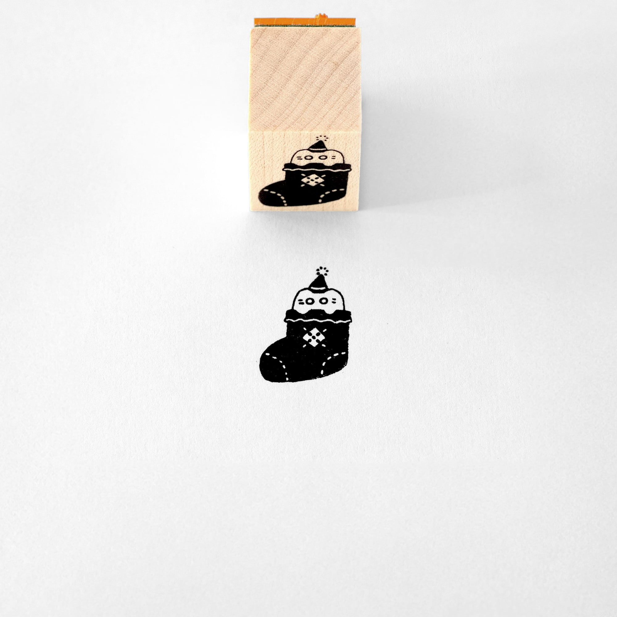 靴下でぬくぬく | はんこ