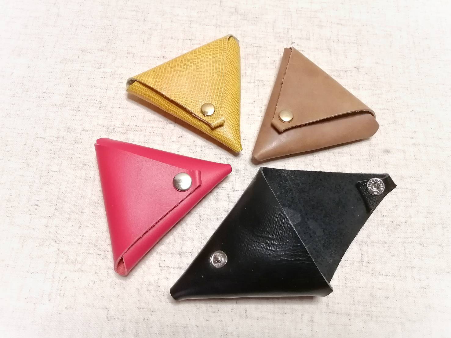 世界に一つだけのオリジナル二つ折り財布