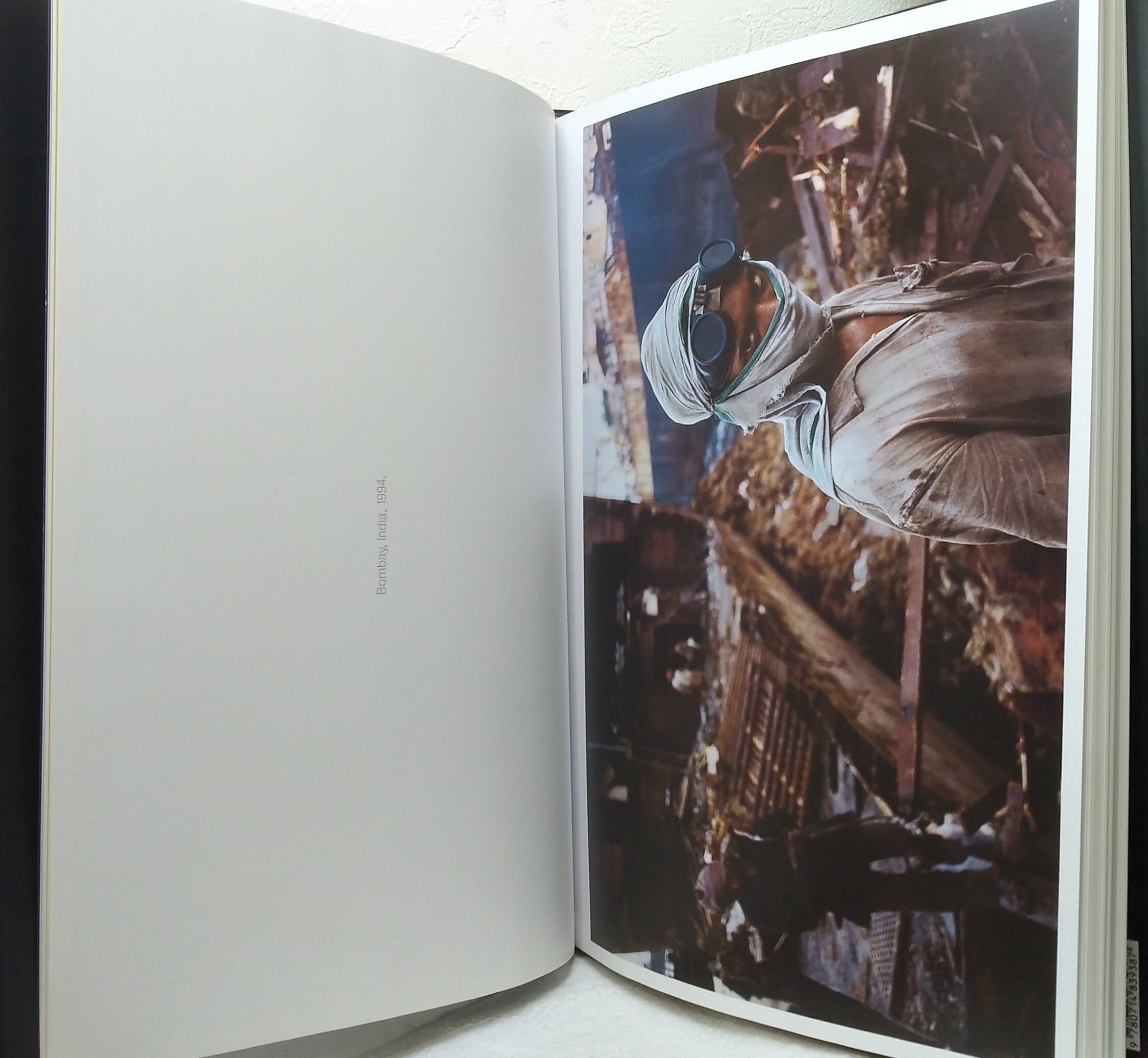 Steve McCurry south southeast スティーヴ・マッカリー洋書写真