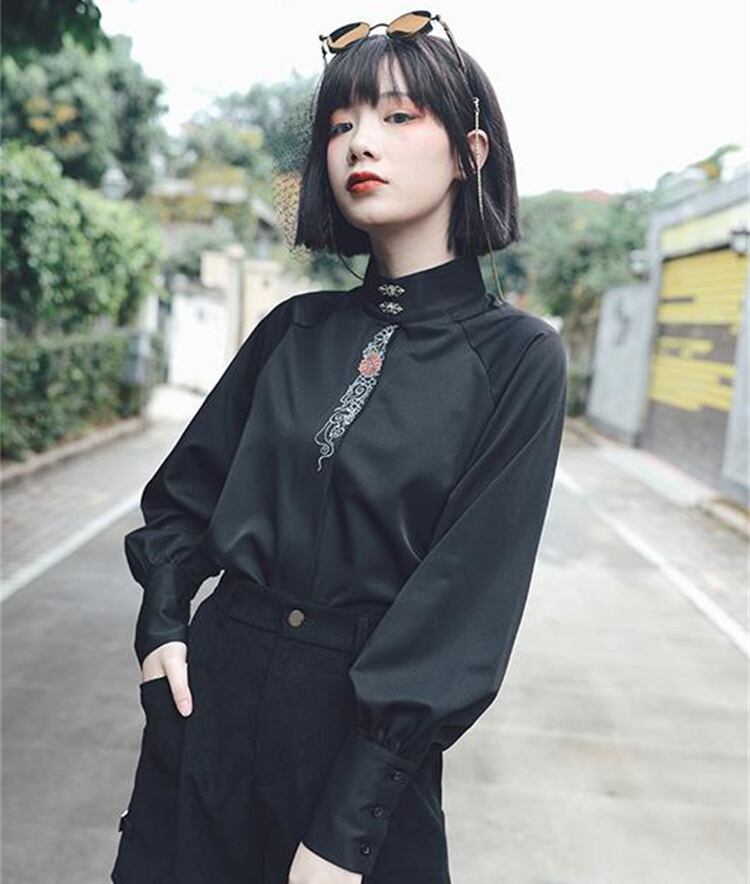 チャイニーロングリブシャツ | More want Black