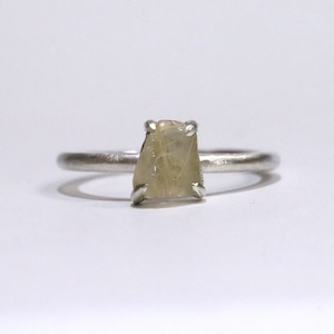 ルチルクォーツさざれ石_R_6.5×6_SV950