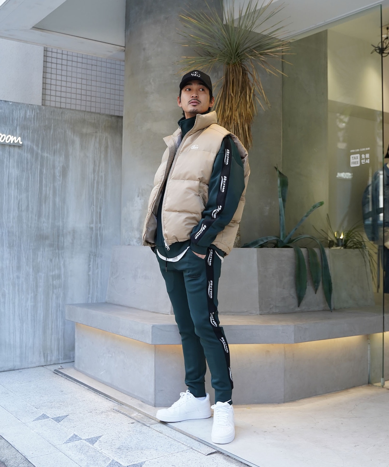 【#Re:room】LOGO SIDE LINE SKNNY TRACK PANTS［REP233］