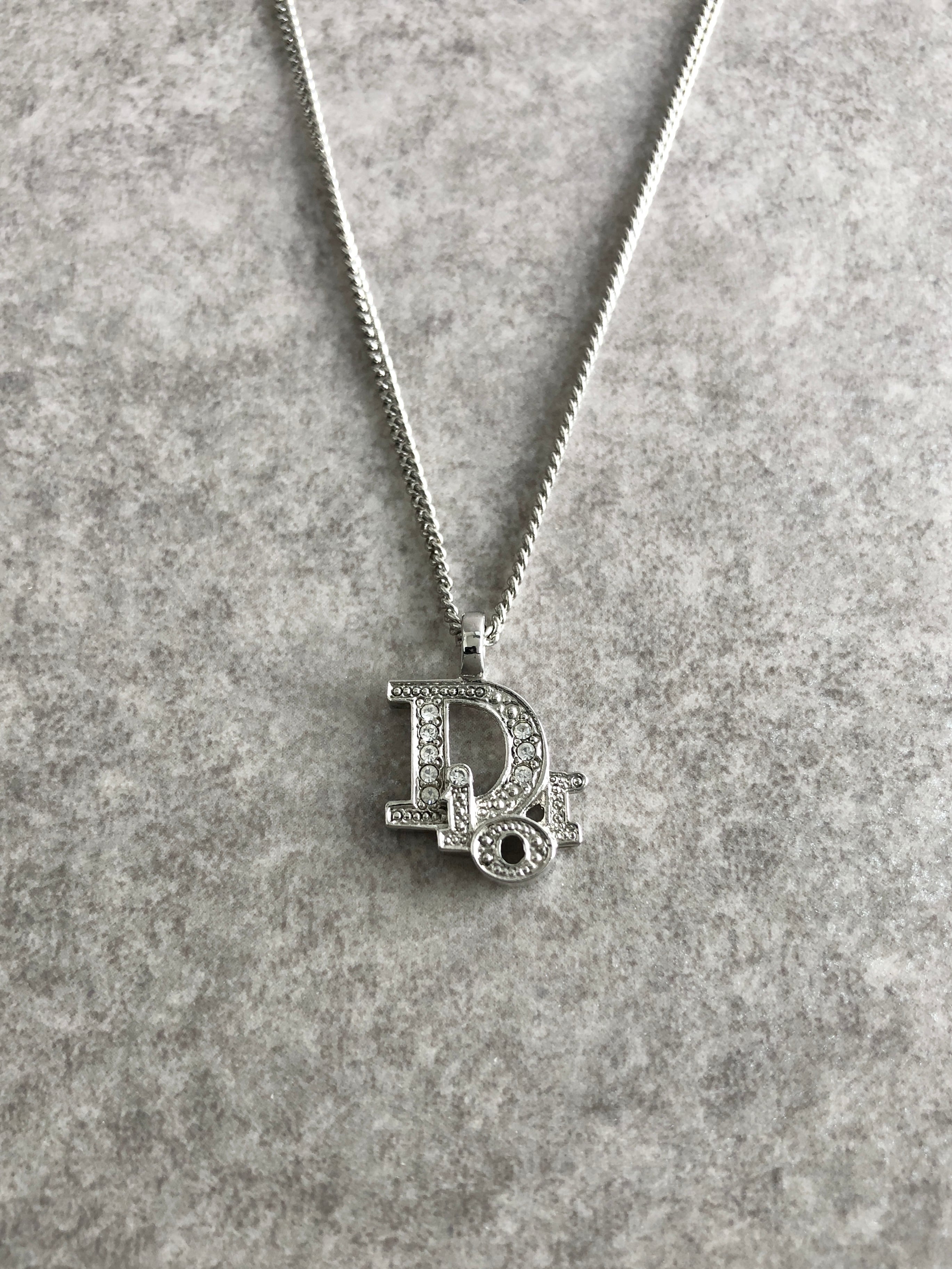 Christian Dior クリスチャン ディオール ネックレス シルバー DIOR