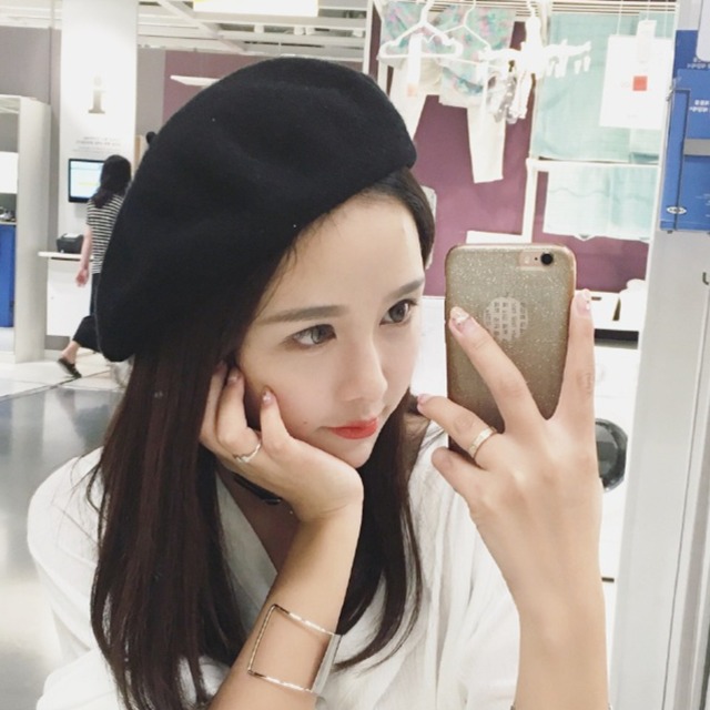 純粋な色のウールのベレー帽の帽子の女性の秋と冬の画家の帽子のバージョンは、スタイルのつぼみの帽子のウールの帽子の女性の潮の冬を改善しました ブラック・アイド・ピーズ22079444196