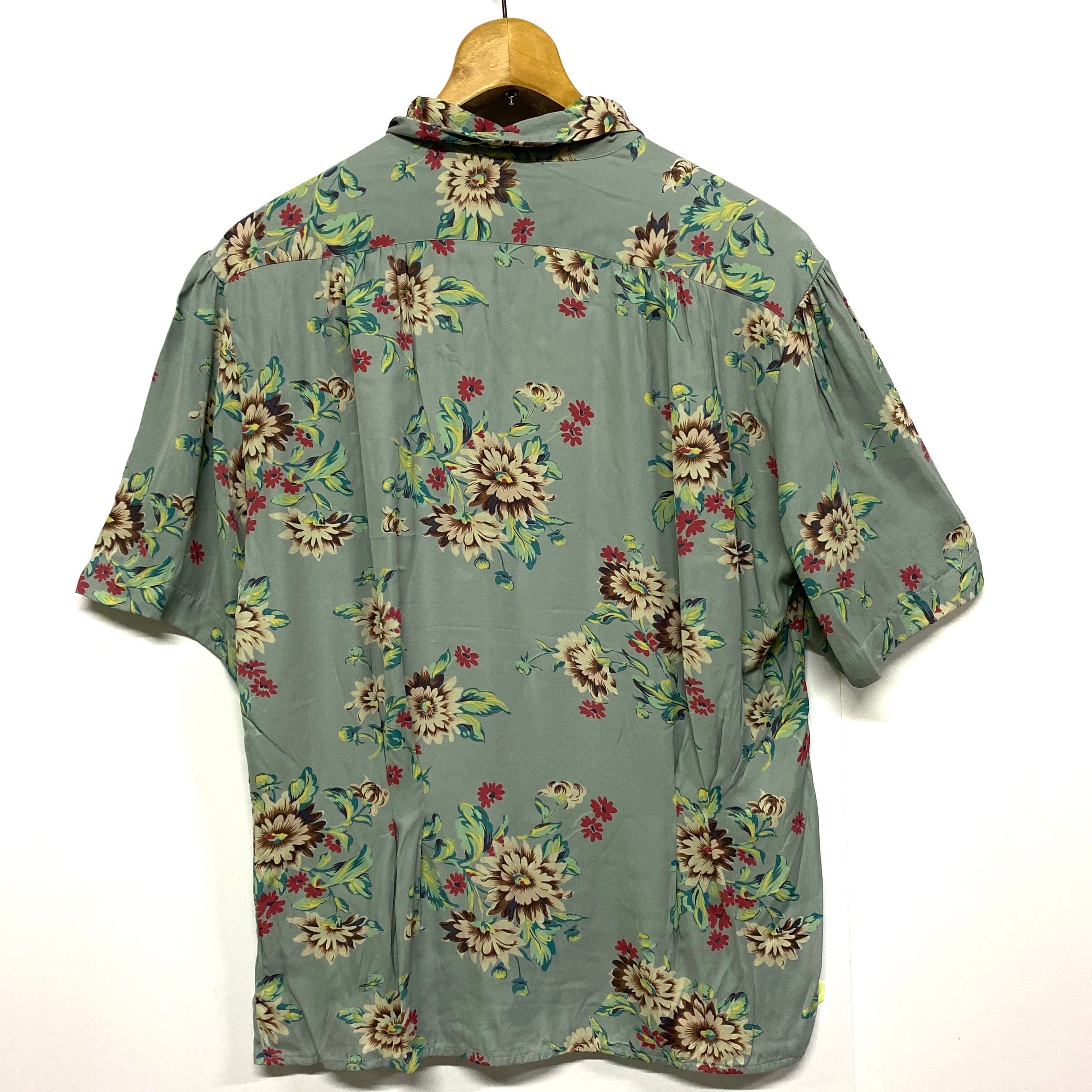 90年代 RALPH LAUREN ラルフローレン 花柄 総柄 半袖レーヨンシャツ レディースM相当【半袖シャツ】【WS2202-15】【2203AL15】 | cave 古着屋【公式】古着通販サイト 90年代 RALPH LAUREN ラルフローレン 花柄 総柄 半袖レーヨンシャツ レディースM相当【半袖シャツ】【WS2202-15】【2203AL15】 | cave 古着屋【公式】古着通販サイト