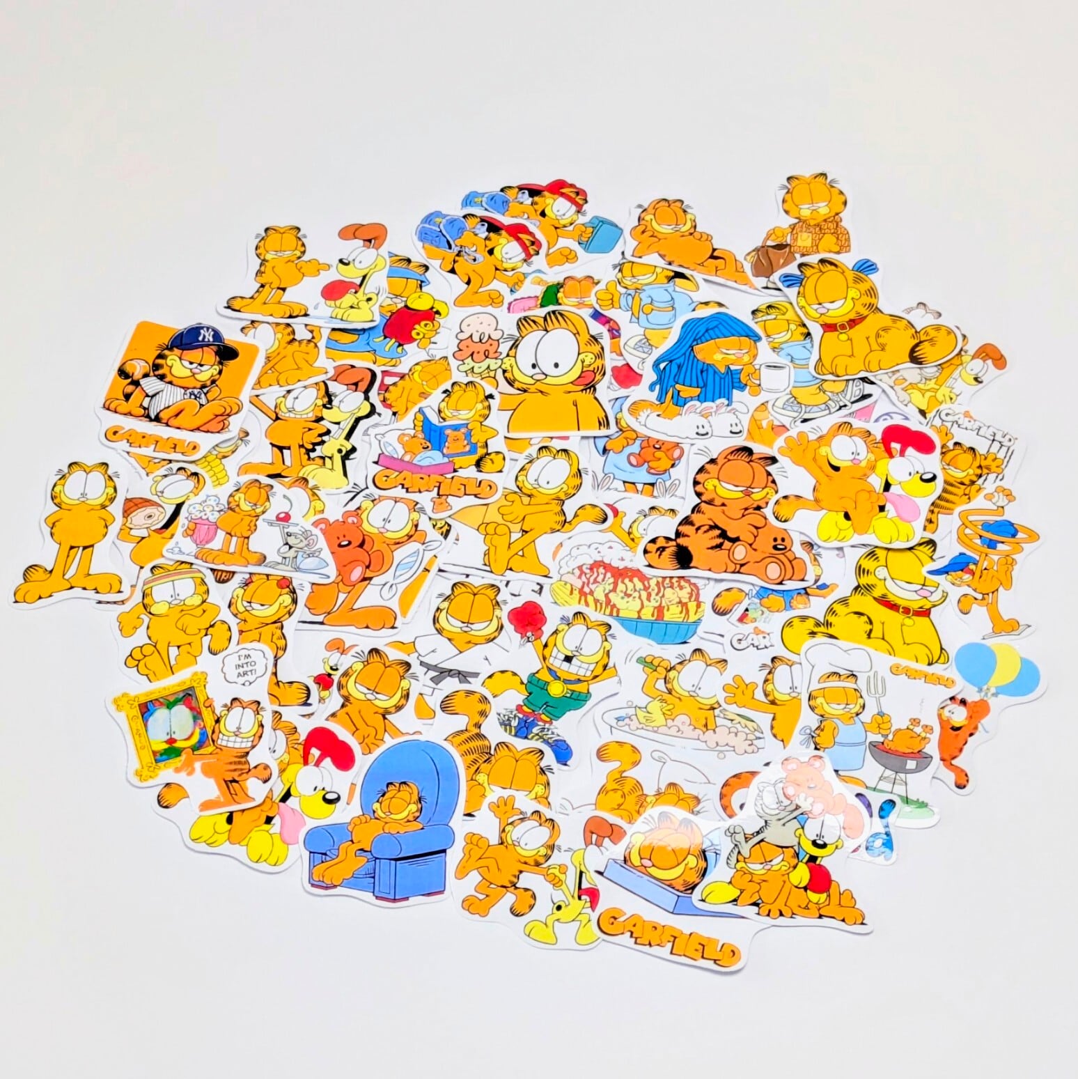 送料無料!【 Garfield ( ガーフィールド ) 】PART.5 STICKER(ステッカー)55枚くらいステッカーSET(笑) 〚アメリカン雑貨 アメトイ〛