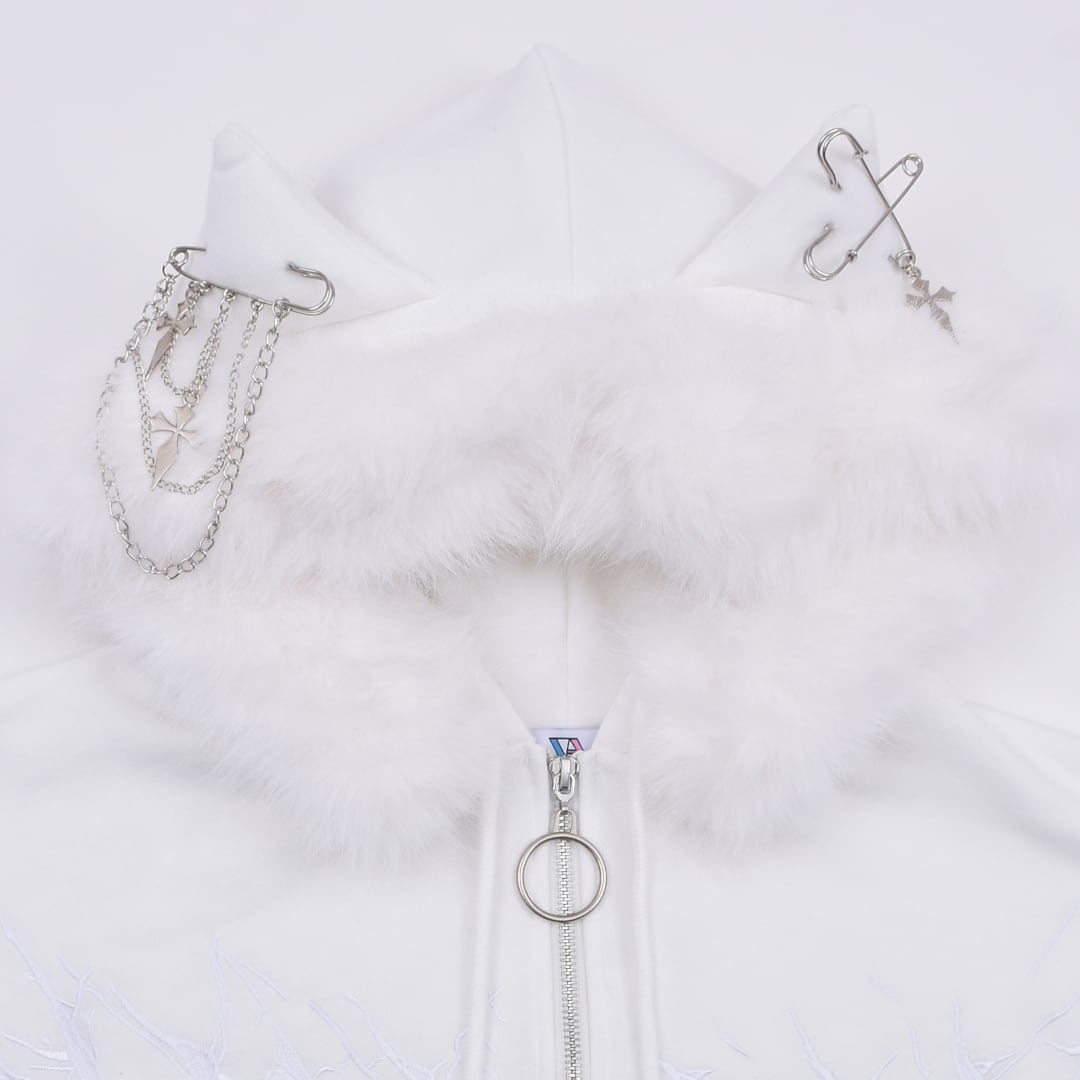 CHANEL ベルベットハンガー 5本セット 洋服カバー白、ショッパー白付き 2/20新着】サブカル刺繍☆ネコ耳フードファーZIPパーカー