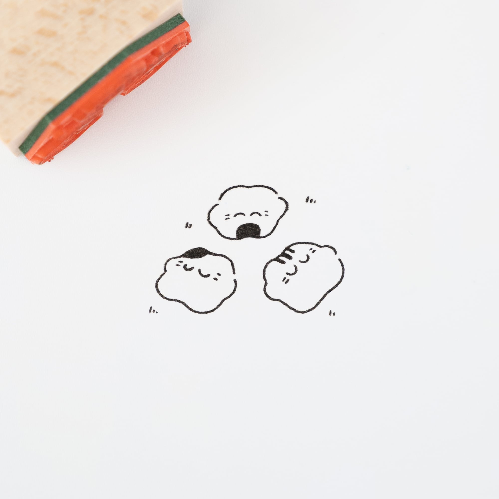 お昼寝ちびねこ | はんこ