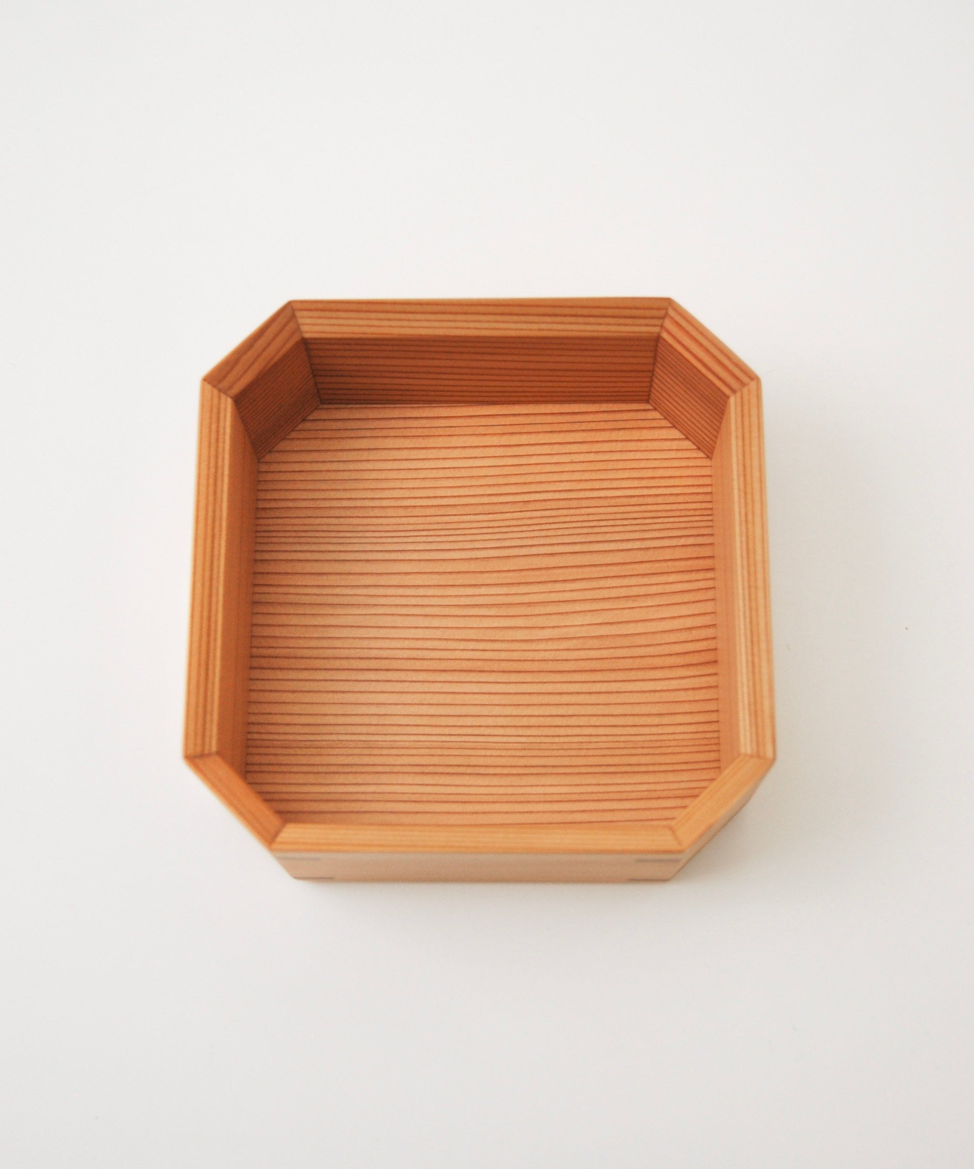 杉隅切弁当箱 (M) / DOUBLE=DOUBLE FURNITURE | galerie kaigetsu -灰月-