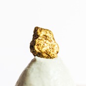【1348】 自然金 愛知県 北設楽郡建具産 0.20ct
