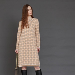 DiDi Guranjie  ダイヤジャガード ニットワンピース （ベージュ×オフ）