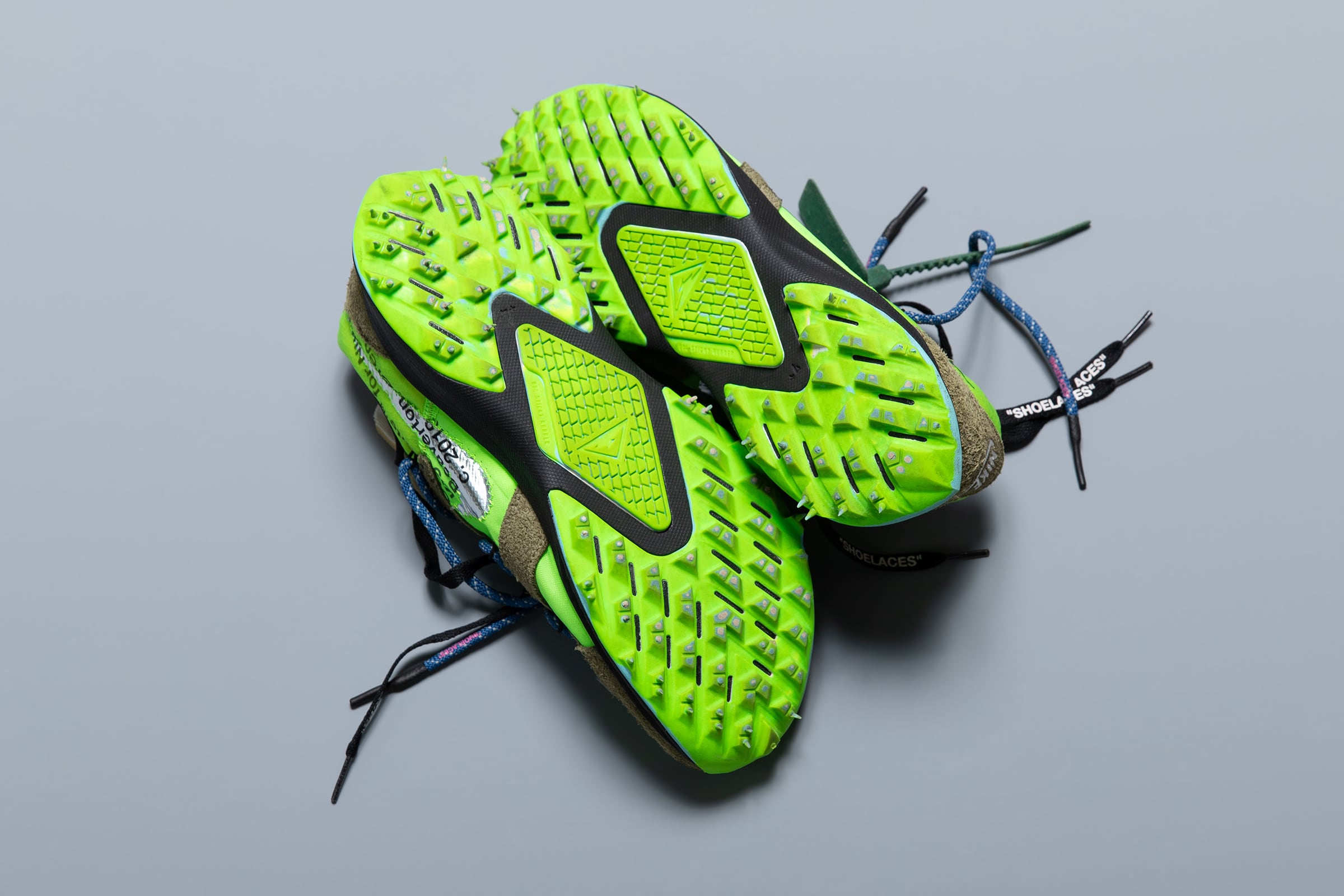 NIKE ZOOM TERRA KIGER 5 | Off-White | PLAYGROUND | スニーカーショップ