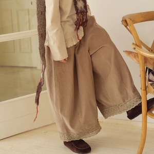 レース貼りコーデュロイワイドパンツ ・8644 レース貼りコーデュロイワイドパンツ ・8644