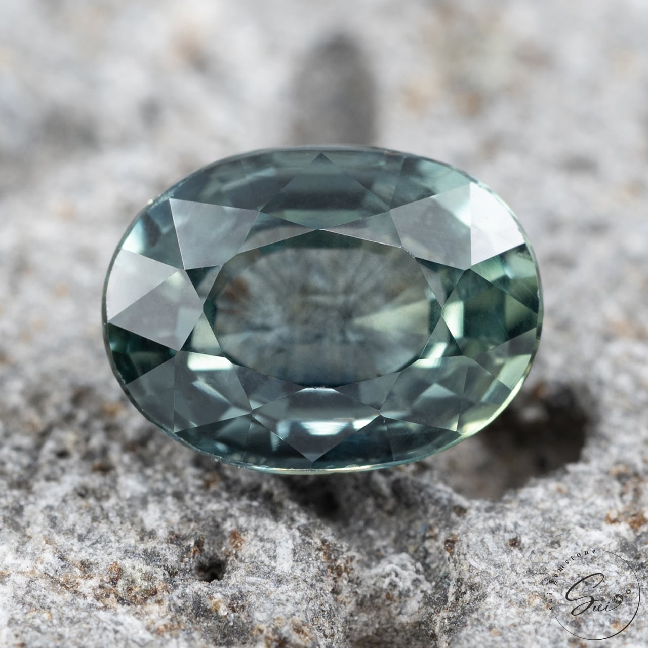 天然【非加熱】サファイア・グリーンブルー 0.79ct 日宝協ソーティング