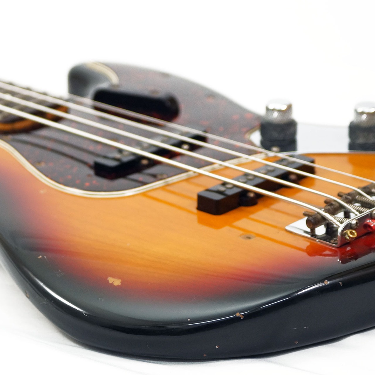 Fender USA 1995 American Vintage '62 Jazz Bass (3-Color Sunburst) [USED]