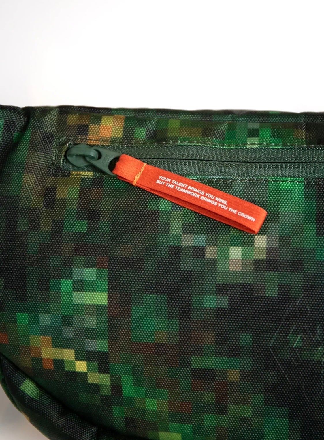 APPLEBUM】アップルバム “PIXEL CAMO” WAIST BAG ウエストバッグ
