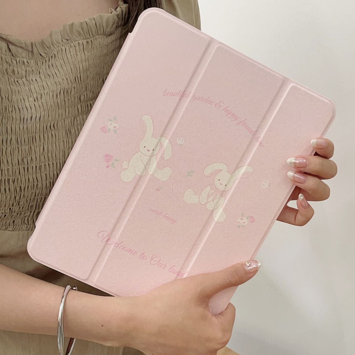 かわいい アイパット 可愛いくてお洒落なイタリアデザイン 多機能 iPad