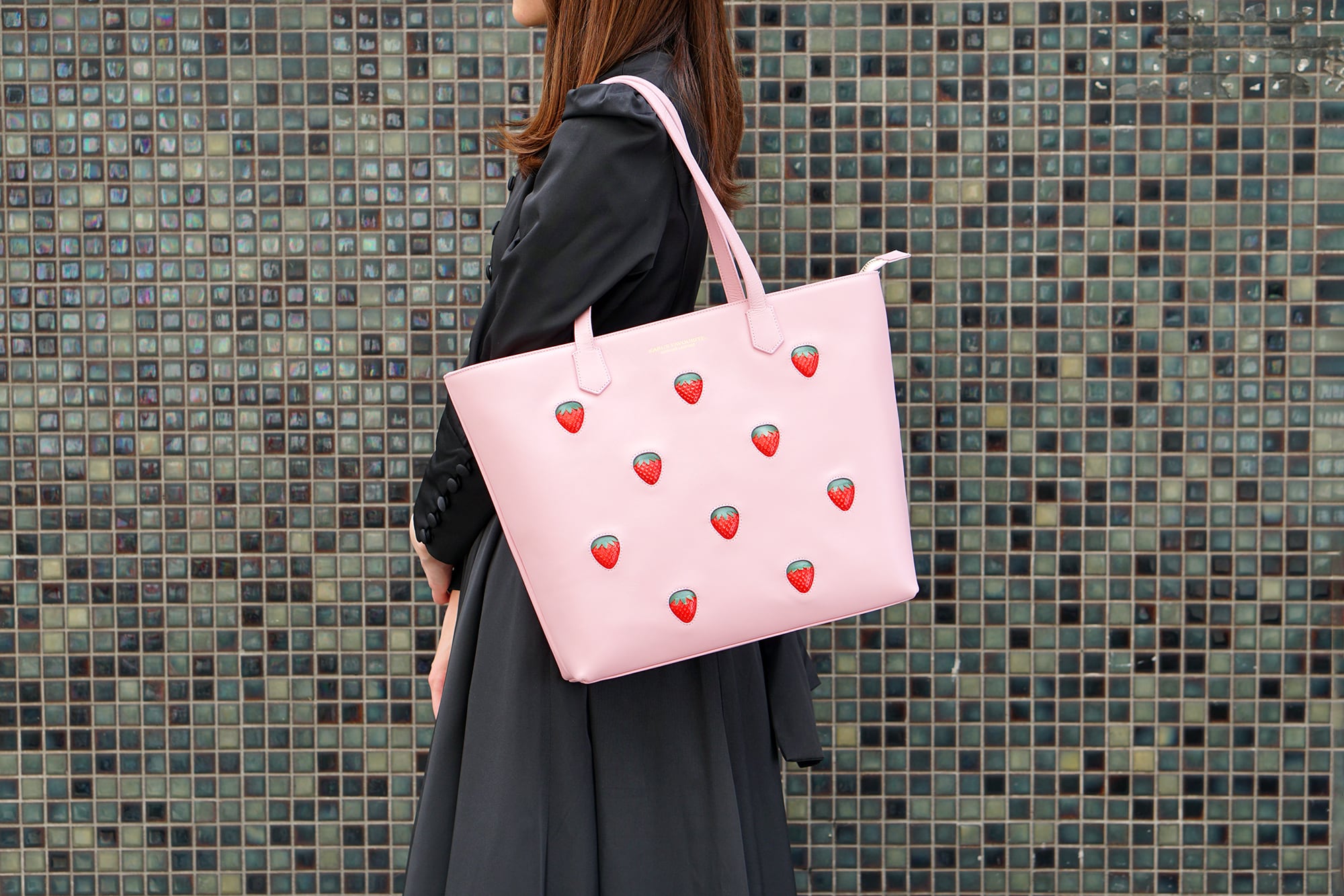 More Strawberries Collection】A4トートバッグ(赤いちご More Strawberries Collection】A4トートバッグ(赤いちご