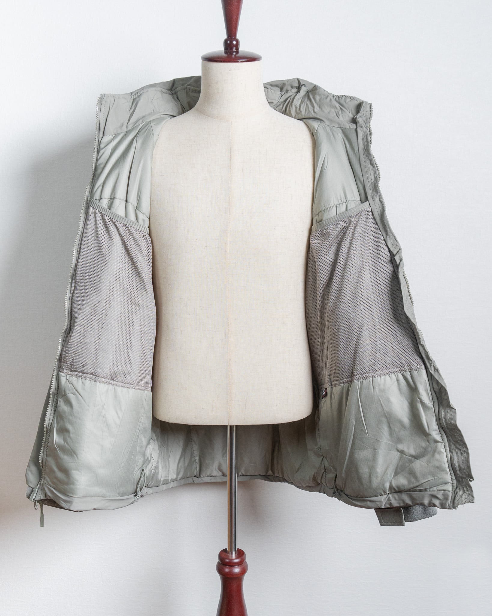 デッドストック 米軍実物 L/L ECWCS GEN3 LEVEL7 MILITARY 実物 新品 デッドストック 米軍 ECWCS Gen III Level 7