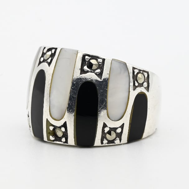 Multi Stone Accent Wide Dome Style Ring #13.5 / Denmark