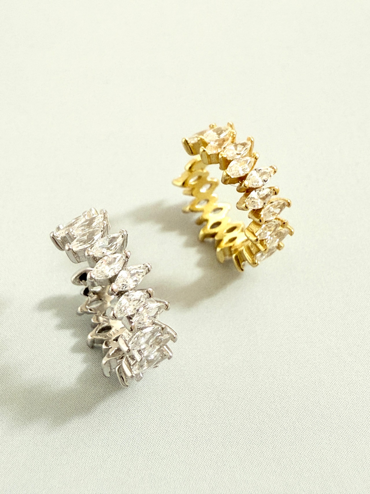 Marquise Shine Ear Cuff