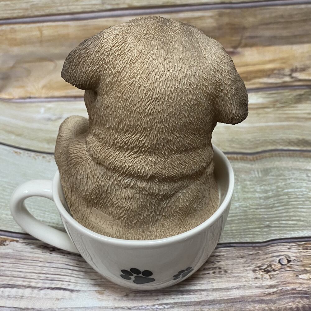 カップインパグ　ドッグオーナメント
