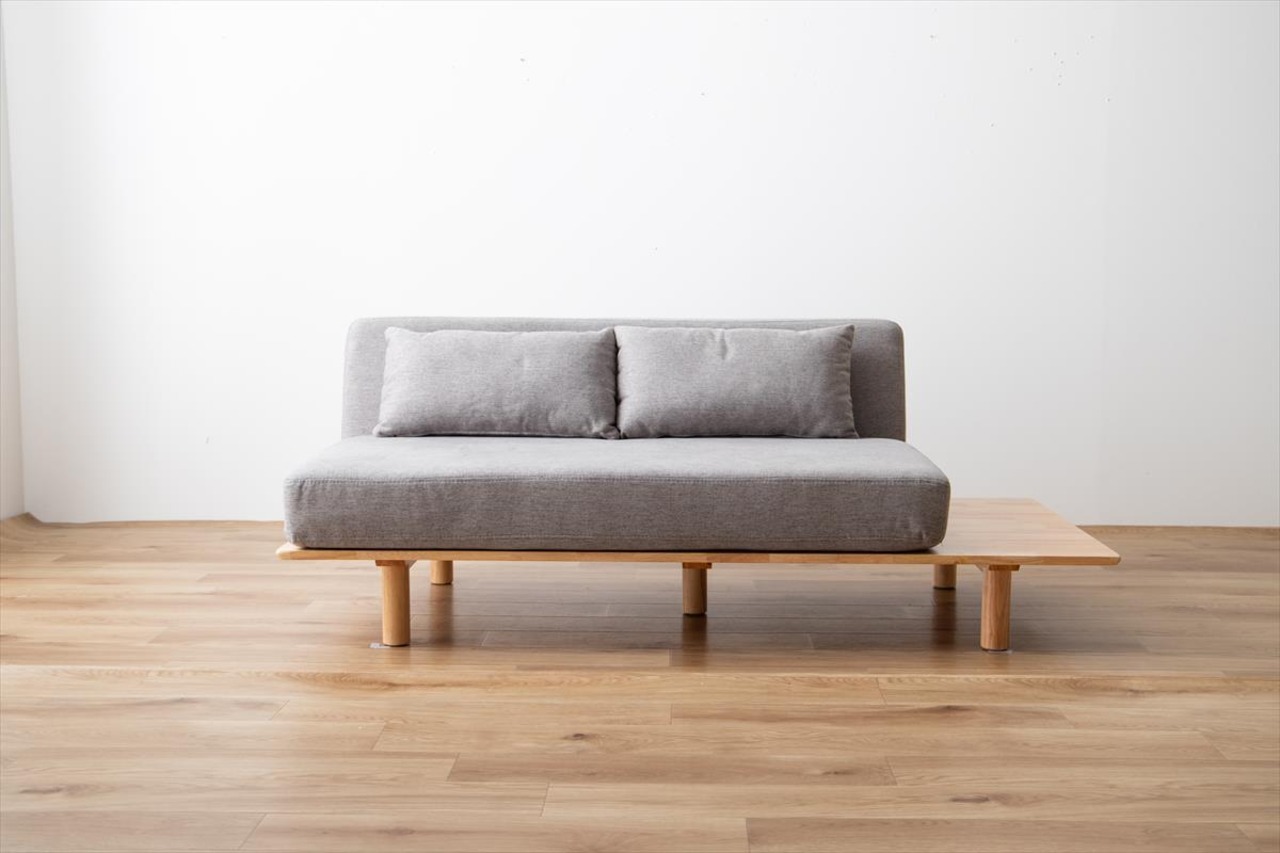 【幅150cm】Monica 2人掛けサイドテーブル付きソファ