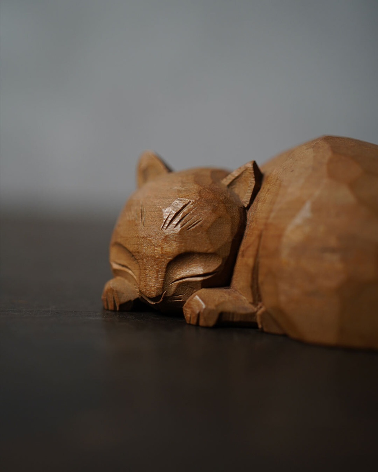 眠り猫　小　昇秀銘　/　栃木