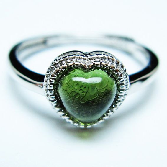 モルダバイト リング 指輪 ハート 12号 フリーサイズ 一点物 メール便可 [M便 1/20] 199-442