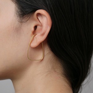 _Fot（フォート）plate earring_square (ear cuff)