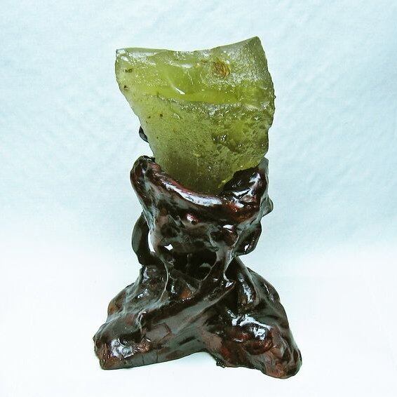 リビアングラス 原石 台座付属 一点物 199-945