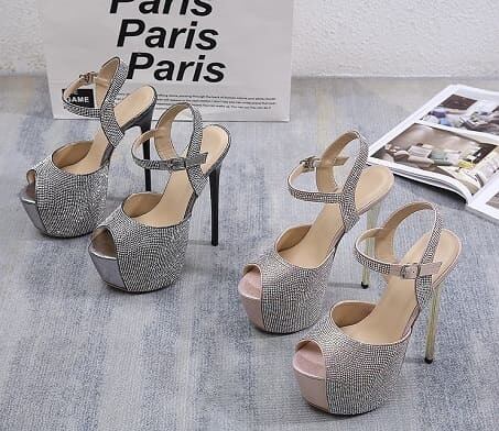 お値下げ中 jewels sugar キャバヒール シルバーLLサイズ お値下げ中 jewels sugar キャバヒール シルバーLLサイズ お値下げ中