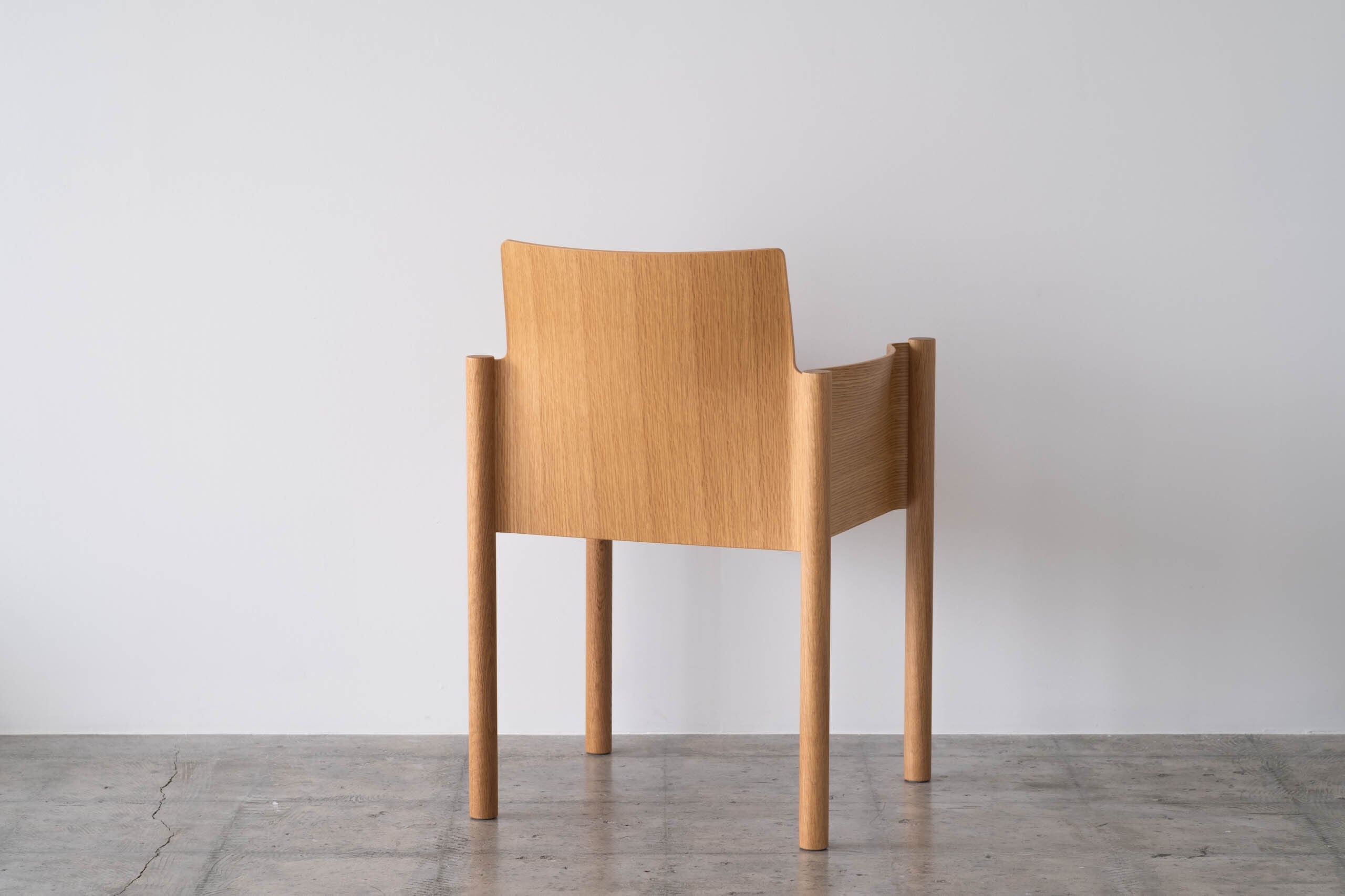 Kawara Armchair(Wooden Seat) | CONCEPT STORE A.