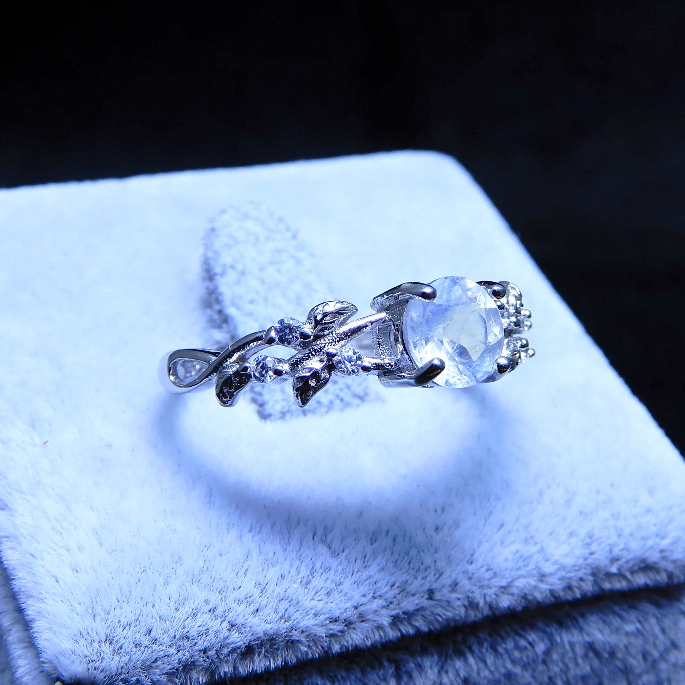 リング♦︎ラブラドライト♦︎WGカラー《0014》