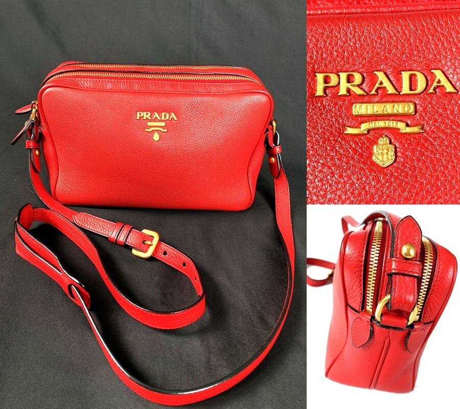 PRADA プラダ 2018年秋冬 VITTELLO DAINO CAMERA BAG シボ レザー ショルダーバッグ カメラバッグ レッド