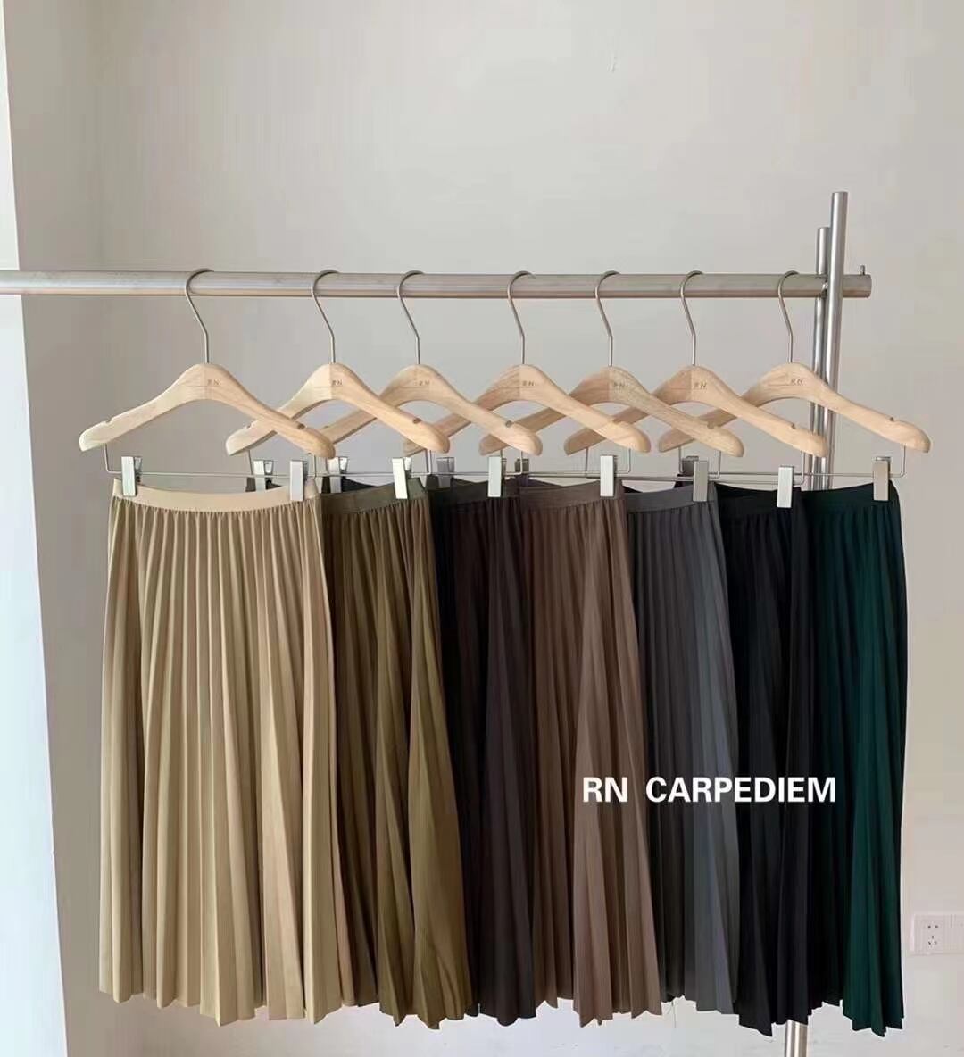 プリーツスカート　AJ2085-765