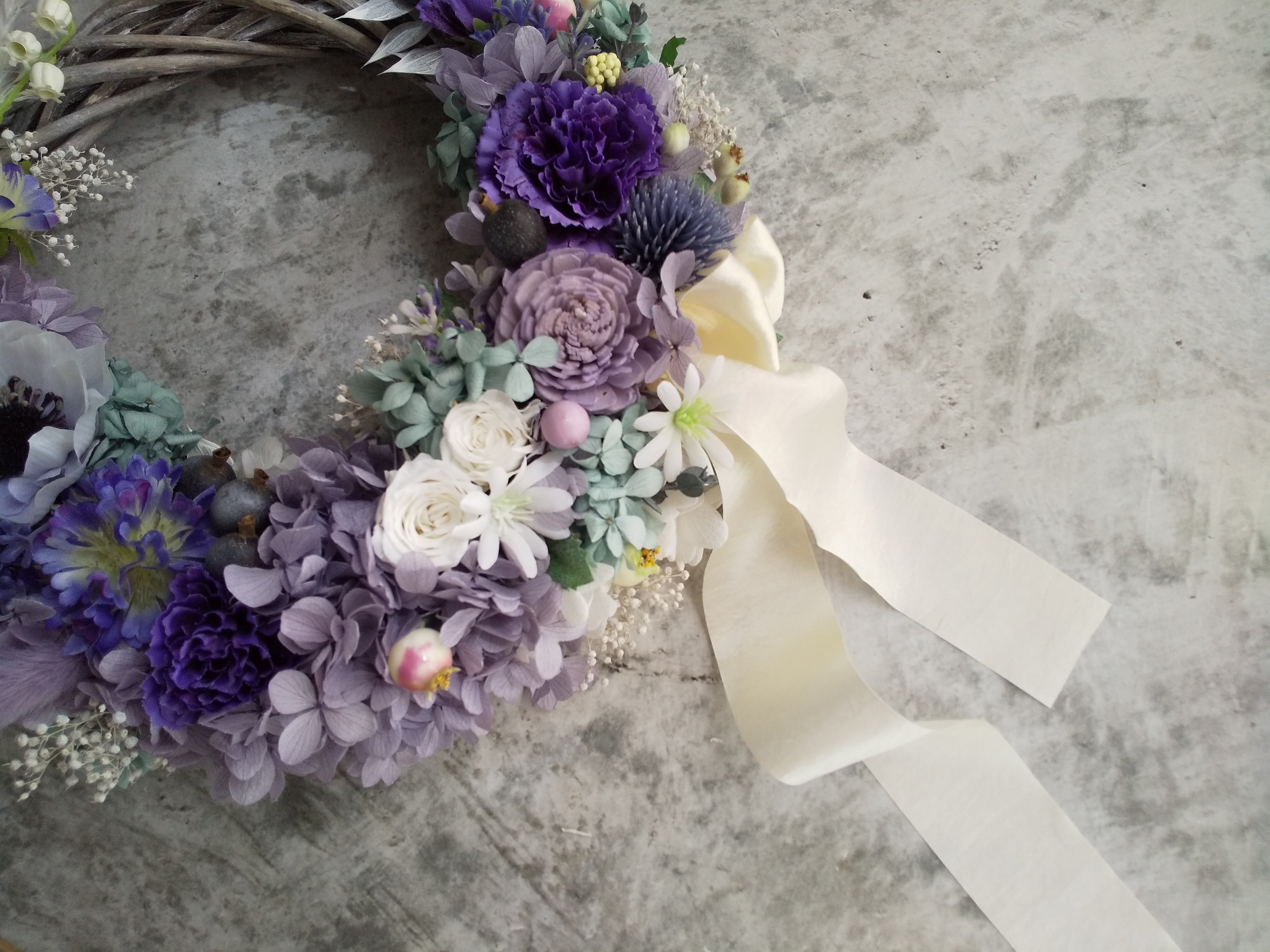 すずらんとブルーローズのフラワーリース　春夏 すずらんとブルーローズのフラワーリース 春夏 【公式通販】