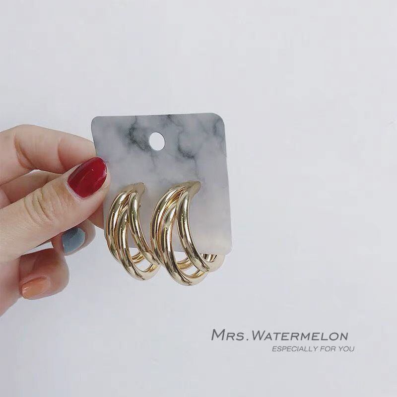 ◆予約◆triple loop pierce(ご注文から1-2週間程でお届け)