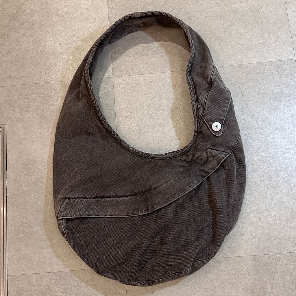 【美品】  Omar afridi / オマールアフリディ | 2024AW | MIDI LIDIA BAG デニム ショルダーバッグ | グレー | メンズ Omar Afridi オマールアフリディ 24AW Midi Lidia Bag デニム