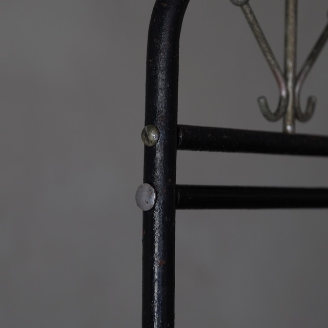 Hanger rack